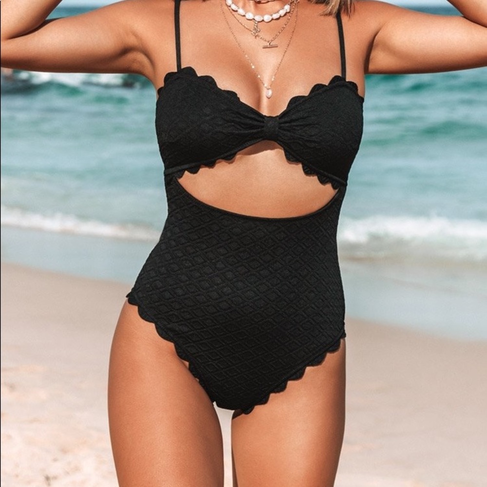 One piece bathing suit. Never worn, too small for me.